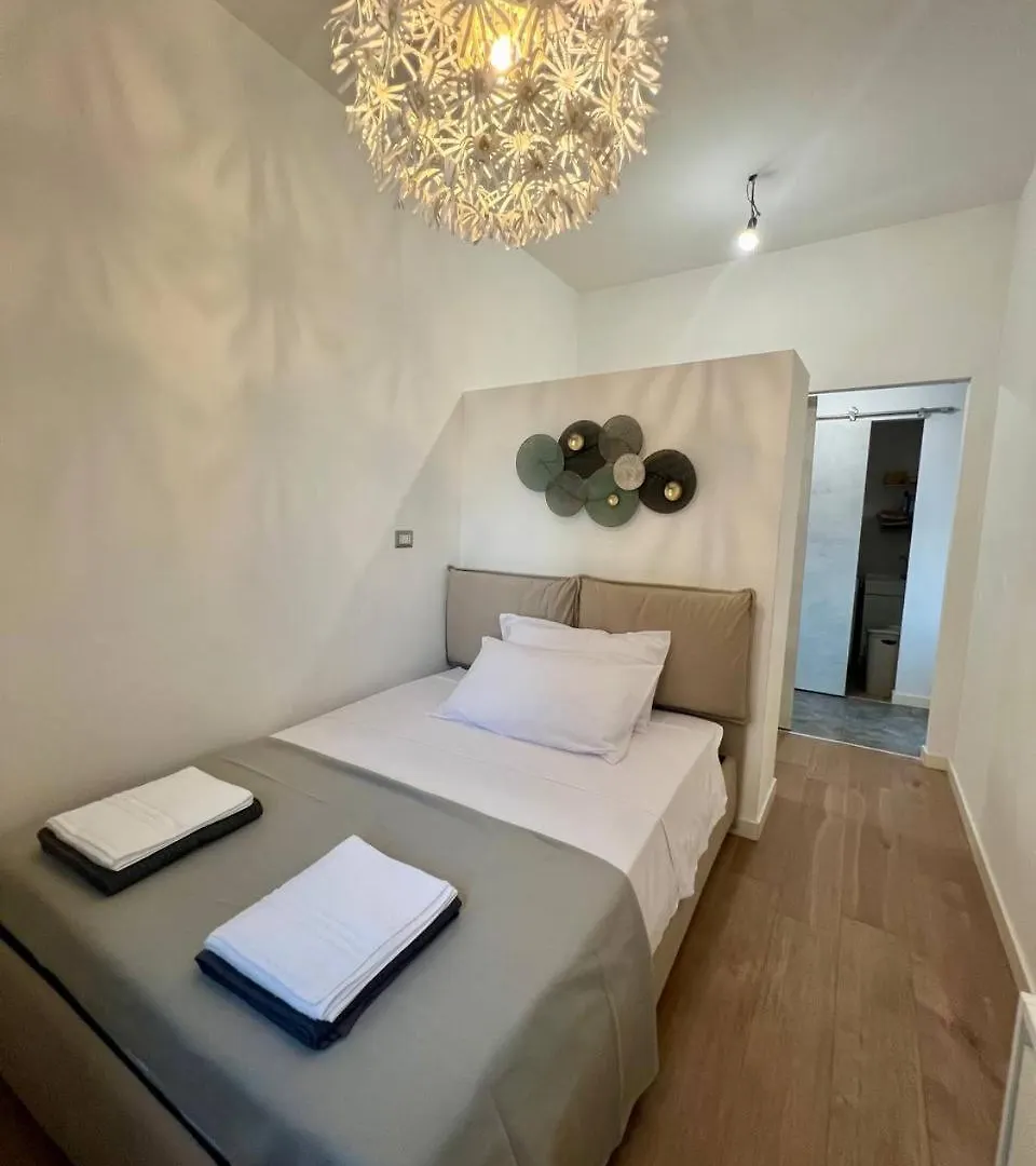 Brillu Guest House Lido di Ostia Italy