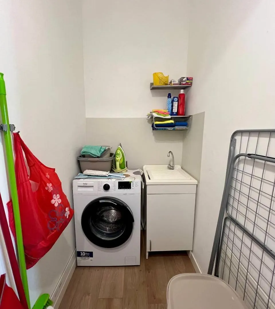 Apartment Brillu Guest House Lido di Ostia