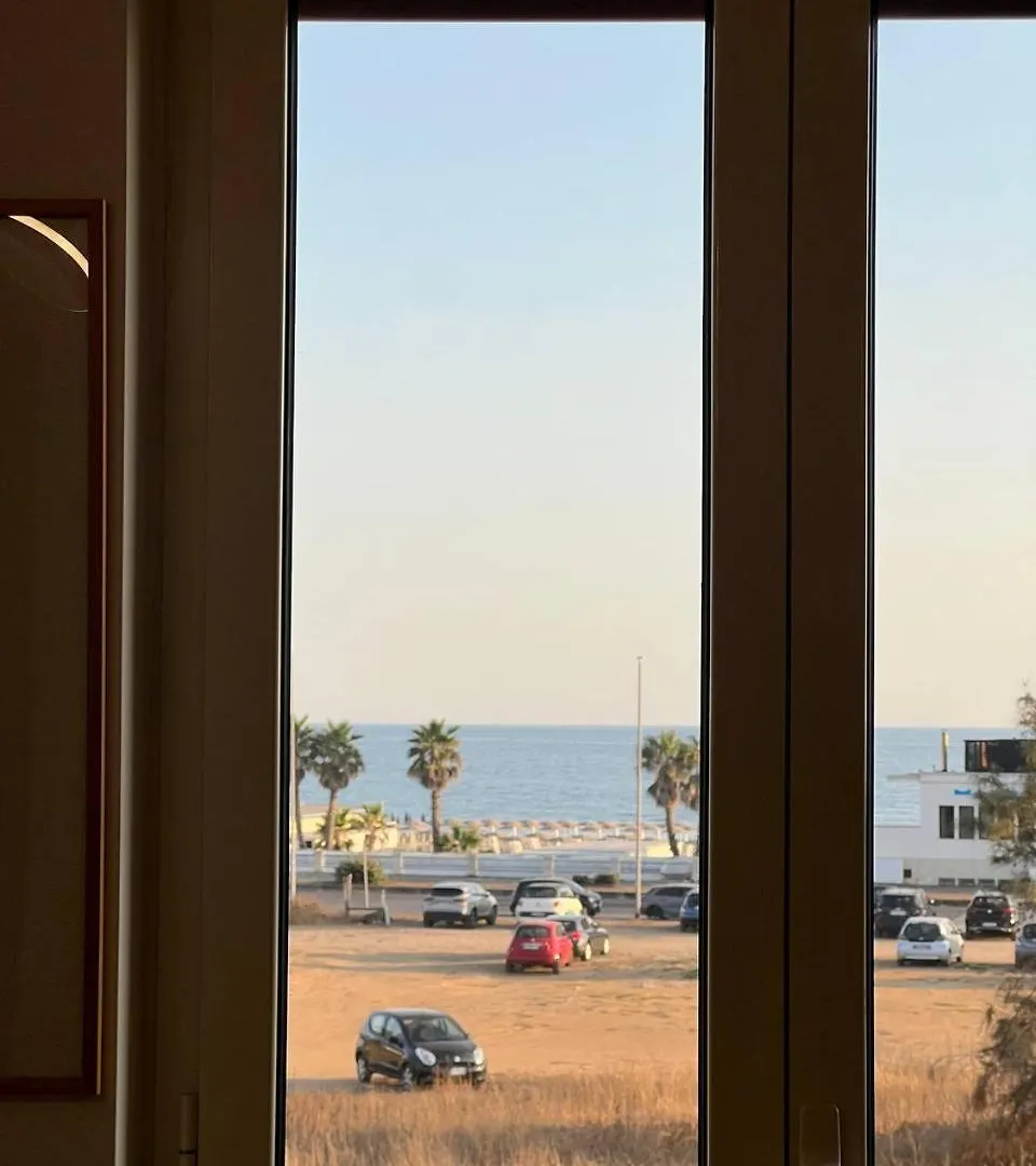 Brillu Guest House Lido di Ostia Apartment
